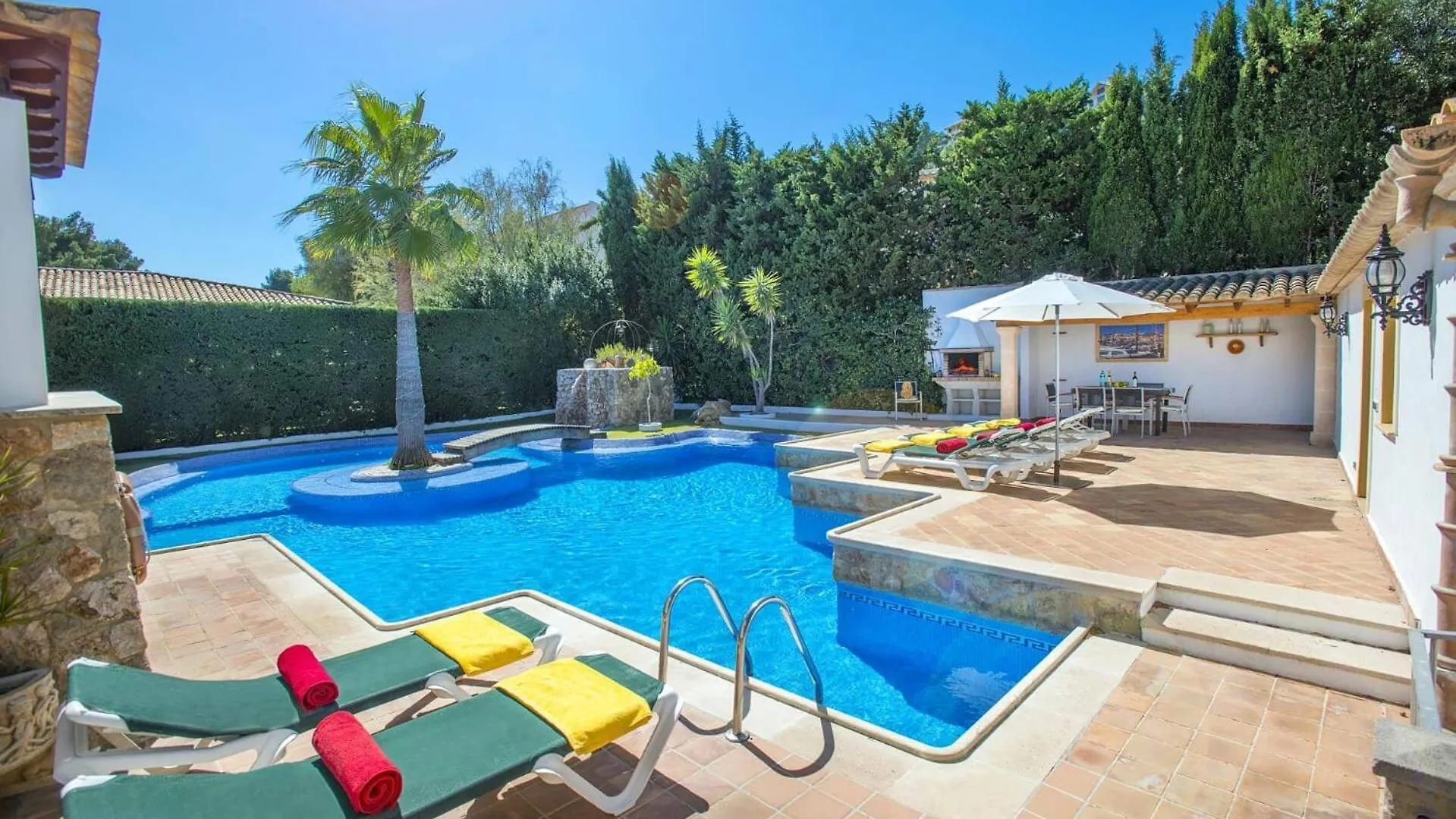 Villa Pinos By Villa Plus Port de Pollenca 0*,  Spain